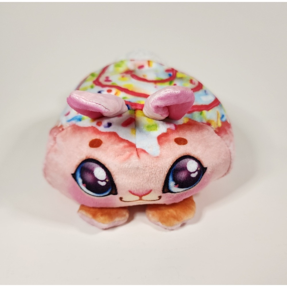 Cookeez Makery Baked Treatz Bunny Cinnamon Roll Sprinkles Talking Plush 6" Toy‎